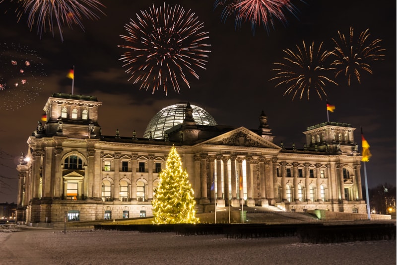 7 Breathtaking New Year's Firework Displays From Around The World