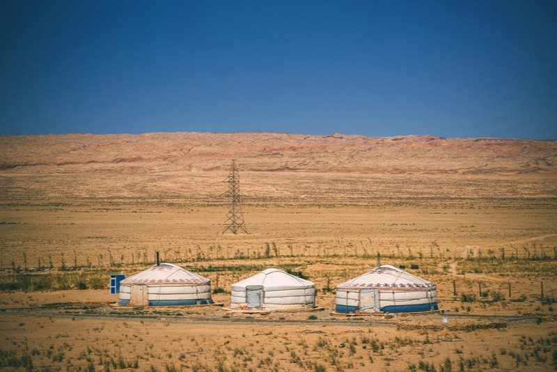 gobi_desert_yurt - Tourscanner