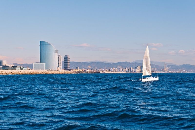 tour en voilier à Barcelone