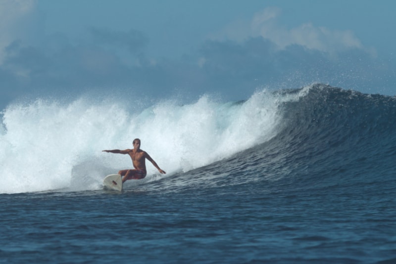 50 best surfing spots around the world