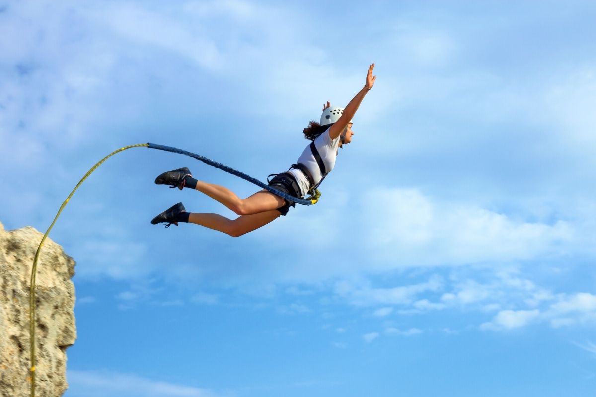 bungee jumping in Queenstown