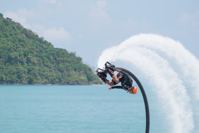 Flyboard - Cosas divertidas para hacer en Bali