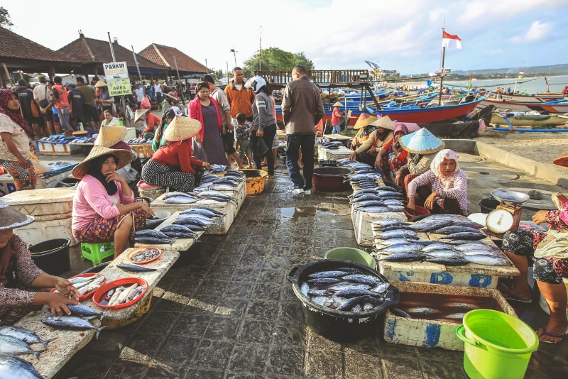 Mercado de peixe de Jimbaran - coisas para fazer em bali