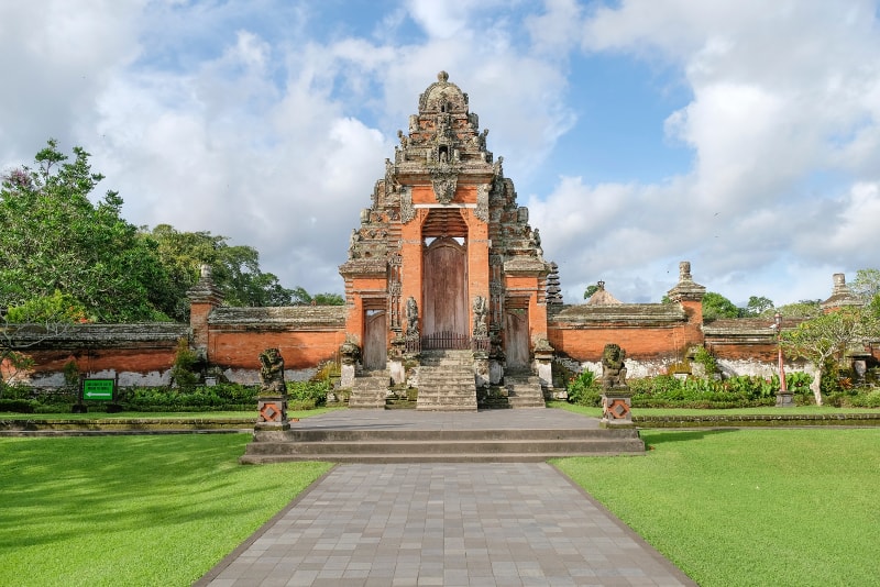 Pura Taman Ayun - Unterhaltsame Aktivitäten in Bali