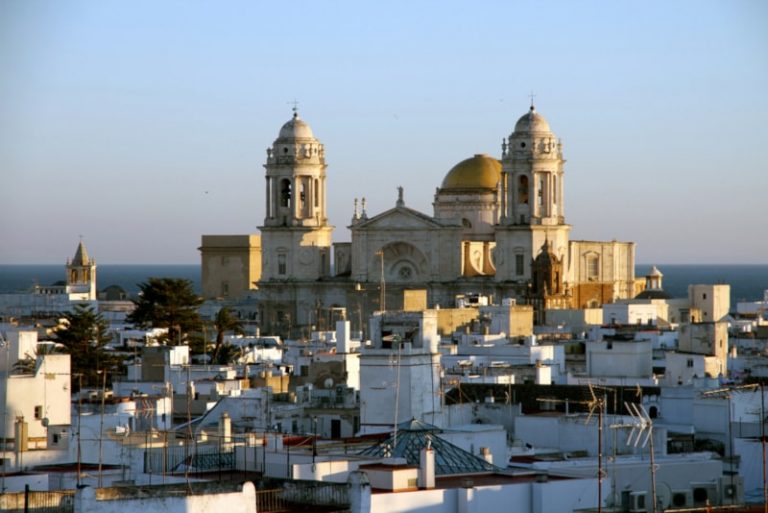 Cathedral View Best Things To Do Cadiz 768x513 