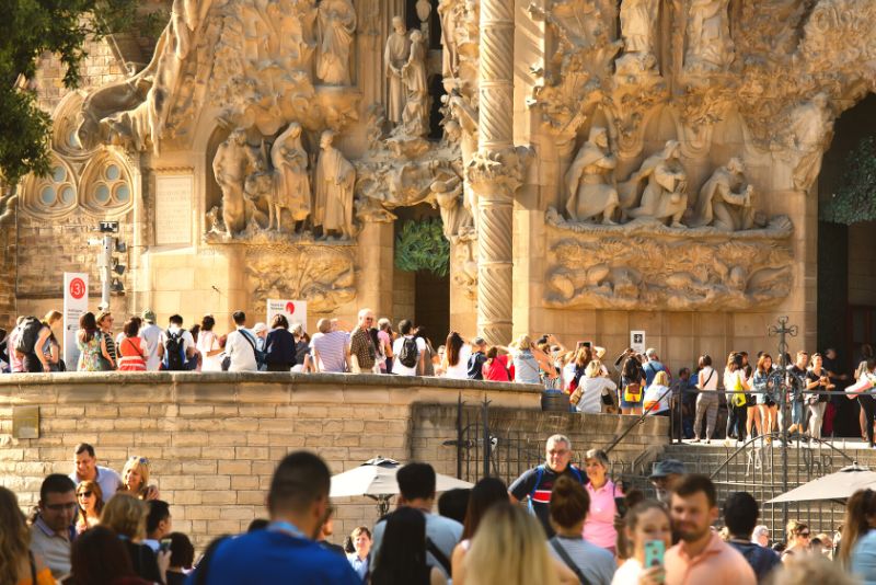are Sagrada Familia tours worth it