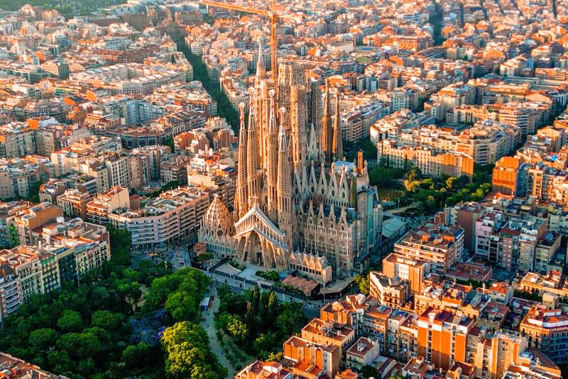 best Sagrada Familia guided tours