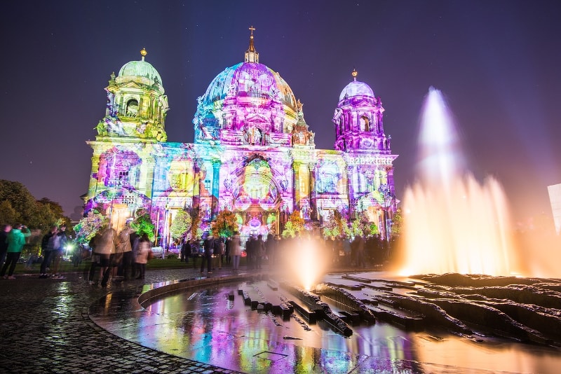 Berlin Cathédrale illuminée - Berlin Tours – 13 Visites Incontournables