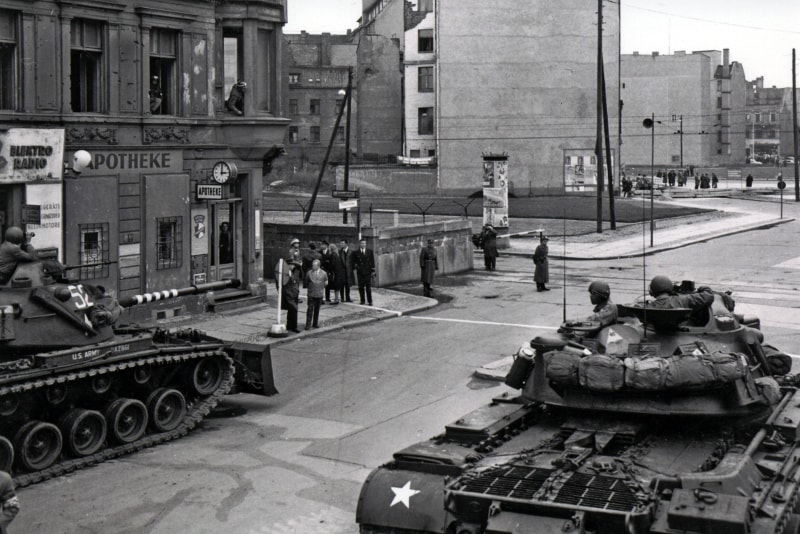 Checkpoint Charlie durante la Guerra Fredda