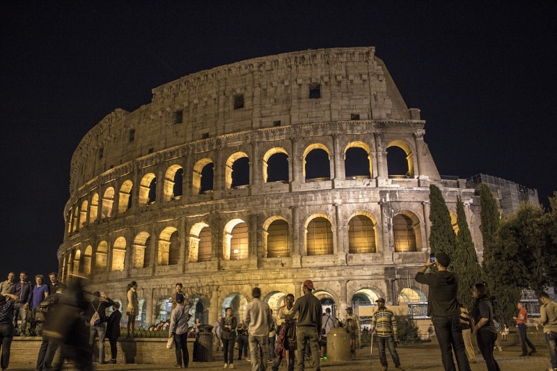 il Colosseo di notte - visite notturne di Roma