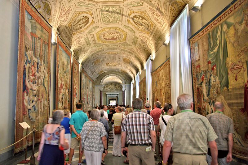 book Vatican Museum tickets in advance