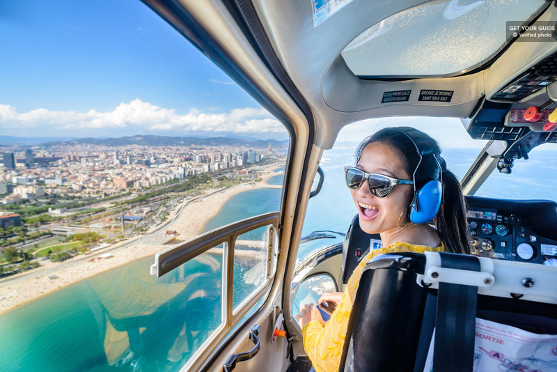 Helicopter tours in Barcelona