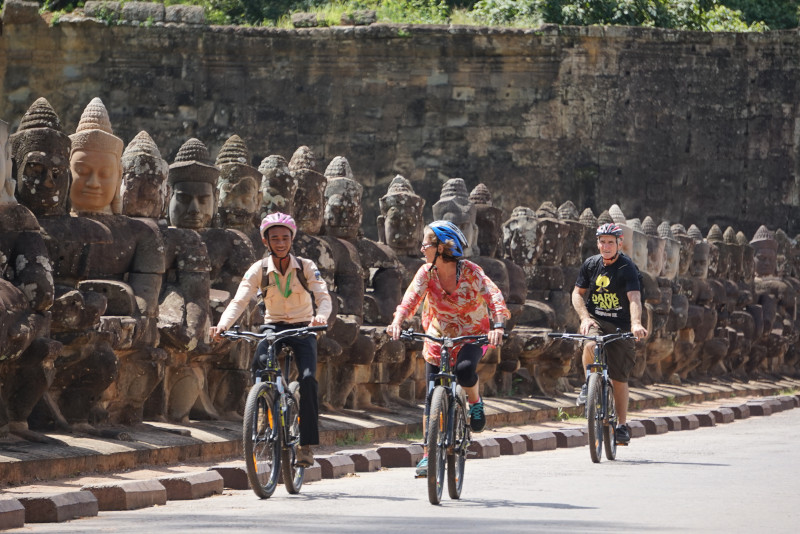 Angkor temples bike tour - Angkor temples tours
