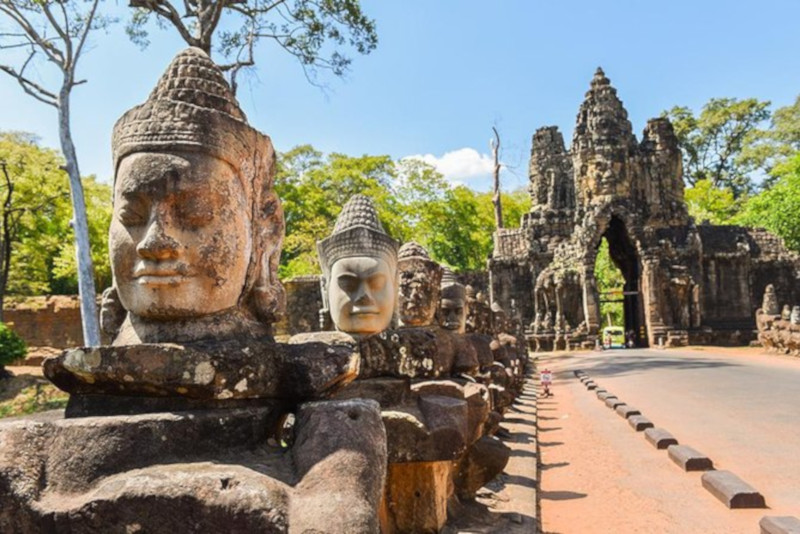 Angkor temples car tour - Angkor temples tours