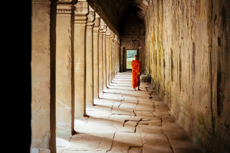 Angkor temples monk - Angkor temples tours