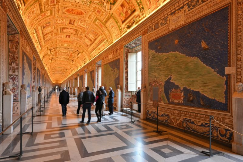 book Vatican Museums Early Access Tickets