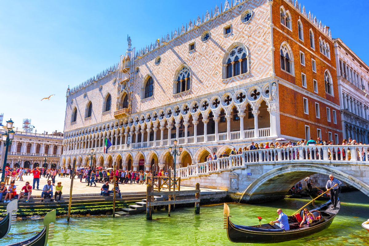 visit the Doge’s Palace for free