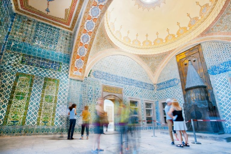 Topkapi Palace Museum Tickets Price - Everything you Should Know ...