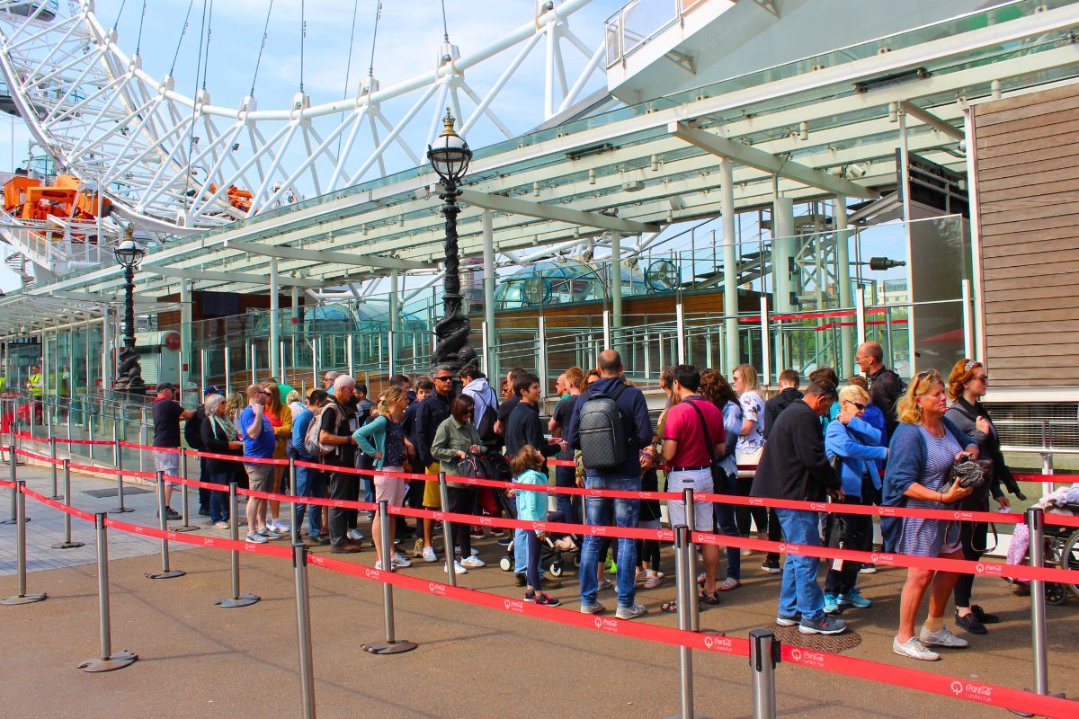 London Eye - Queue Times, Duration, Tips & Info