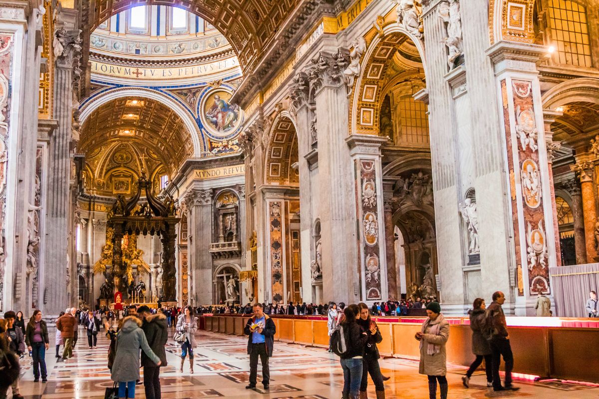 Vale la pena fare una visita guidata alla Basilica di San Pietro?