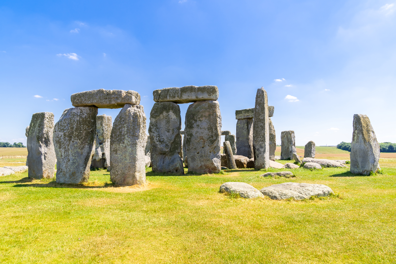 stonehenge tours from london