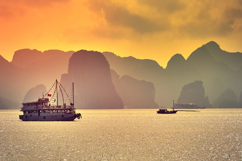 From Hanoi 2-Day & 1 Night Halong Bay Tour