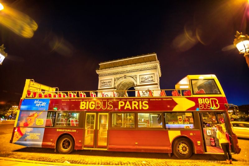 paris bus tour evening