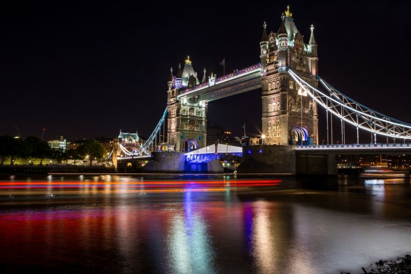 night cruise thames london