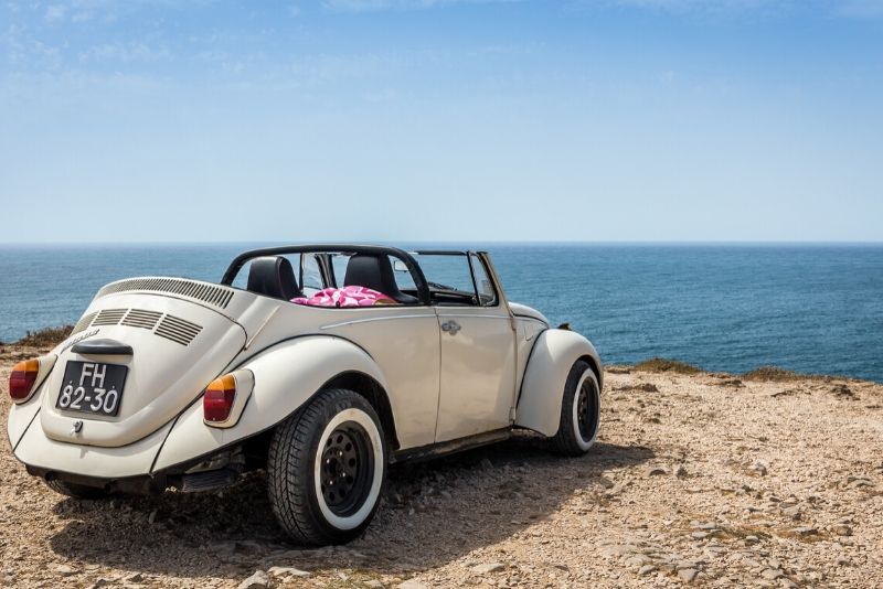 Recorrido turístico privado por Lisboa y Sintra en un escarabajo convertible clásico