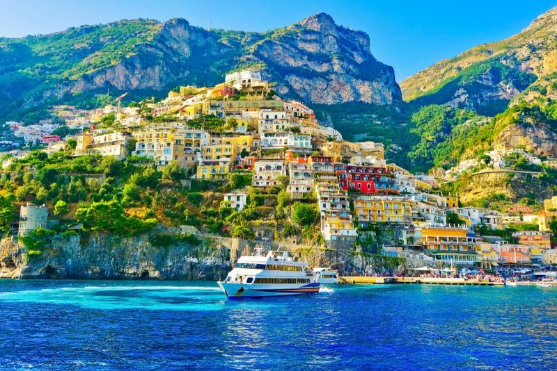 Experiencia en barco por la costa de Amalfi: de Sorrento a Positano, Li Galli, Rotonda y Castelletto