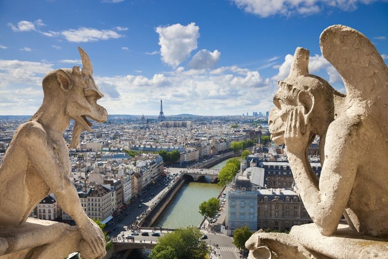 Freetour Legends and Mysteries of Paris