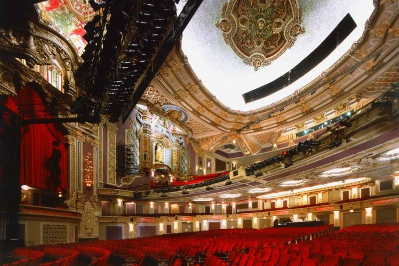 James M. Nederlander Theatre, Chicago