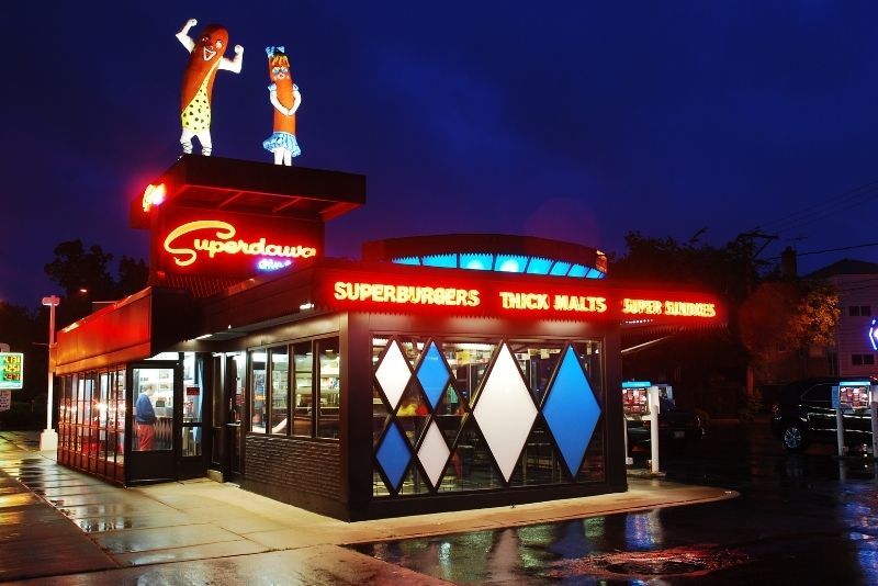 Superdawg drive-in, Chicago