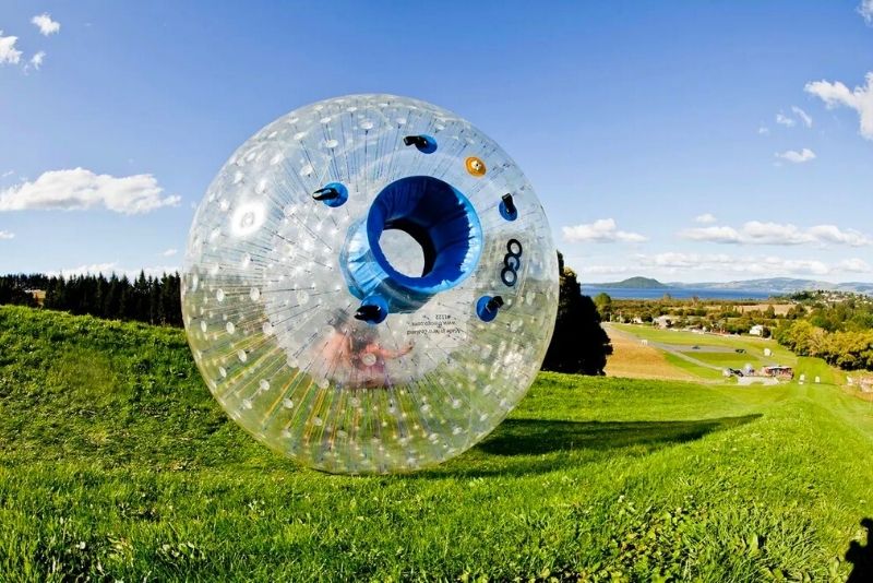 Race Down Hill in GIANT Water Ball at Outdoor Gravity Park!! Pigeon Forge,  Tennessee Zorbing!￼ 