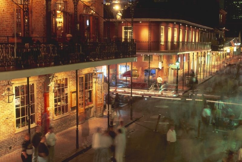 new orleans ghost and vampire tour services