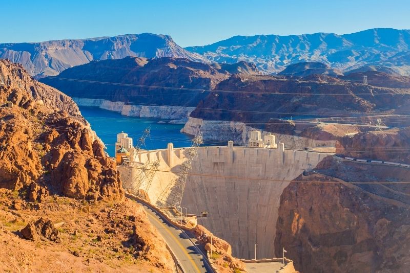 inside hoover dam tour