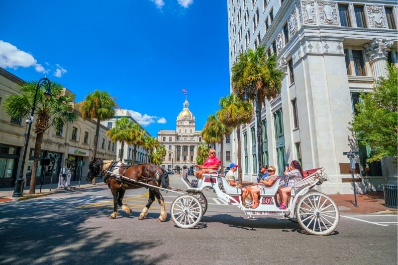carriage tour in Savannah