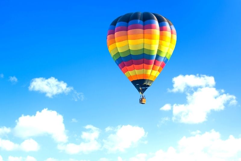 hot air balloon over Tampa