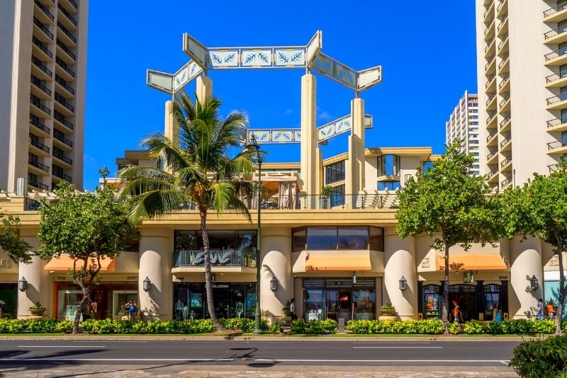 Kalakaua Ave, Honolulu, Oahu