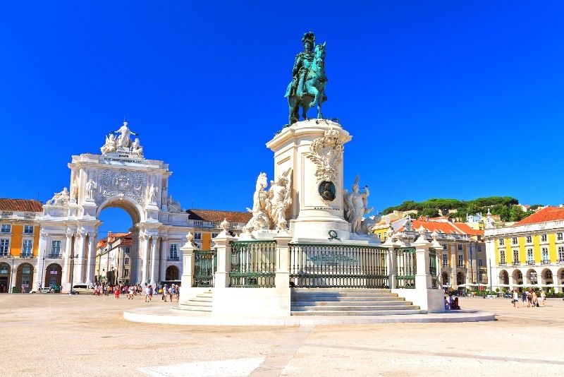 10 Amazing Cheap Things to Do in Lisbon, Portugal - Shygirladventures