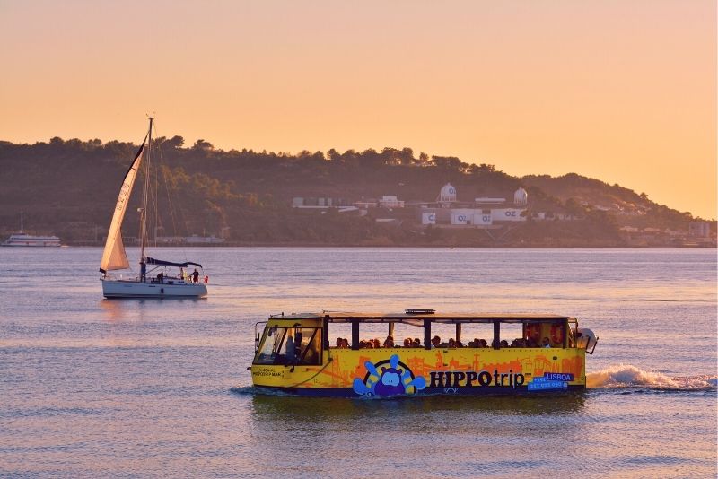 Amphibien-Sightseeing-Tour in Lissabon