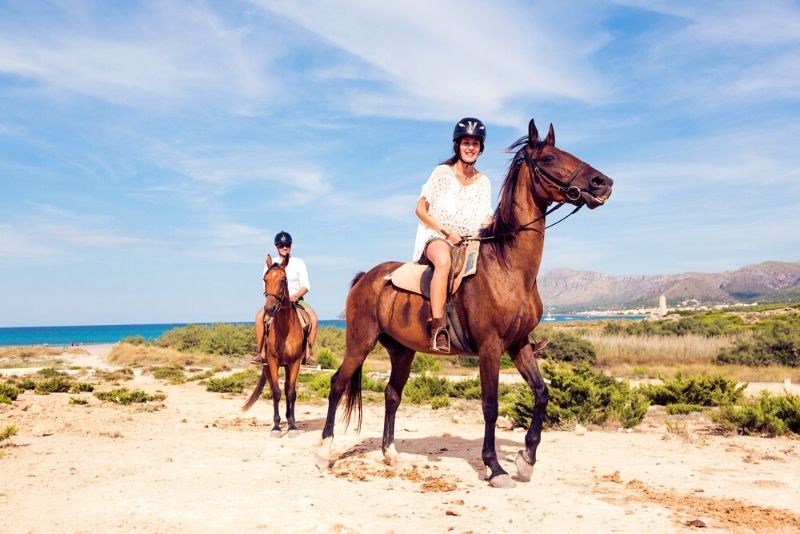 paseo a caballo por Mallorca