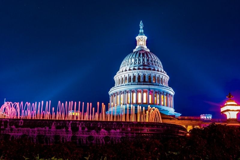 DC monuments nighttime tour