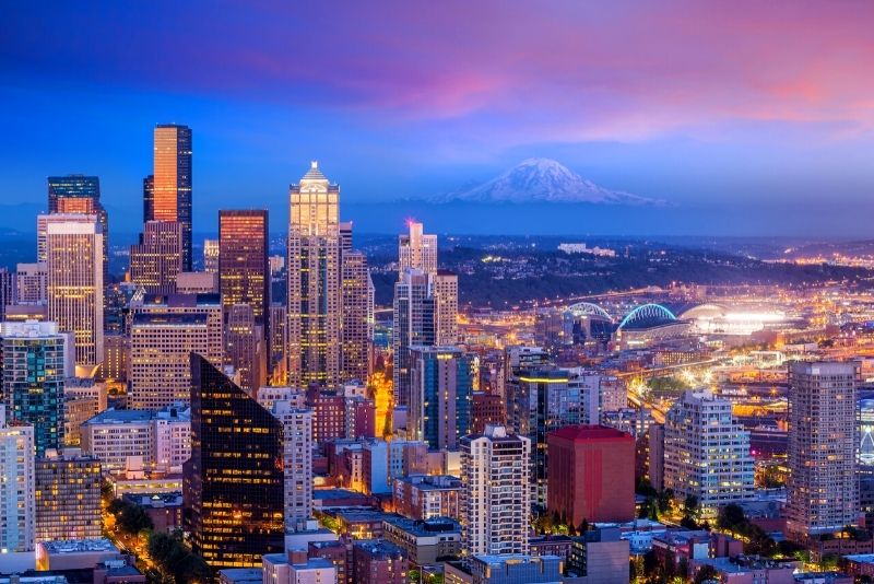 Seattle skyline by night