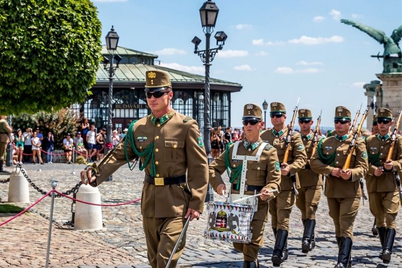 German Non-Professional Pair Parade