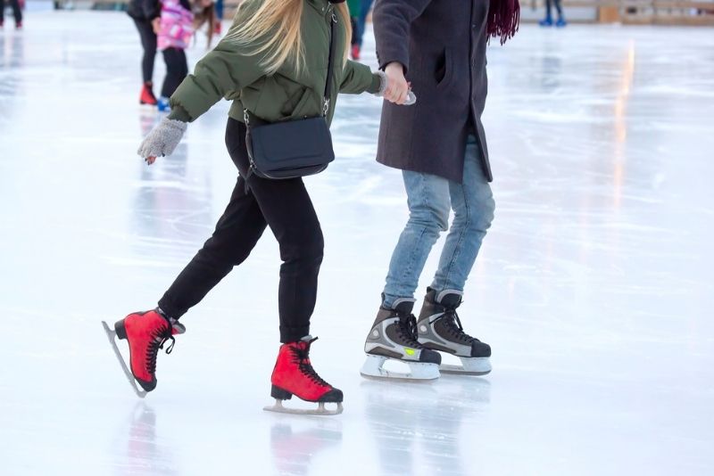 Dallas, TX - Galleria Mall - Christmas Skaters, Matt Pasant