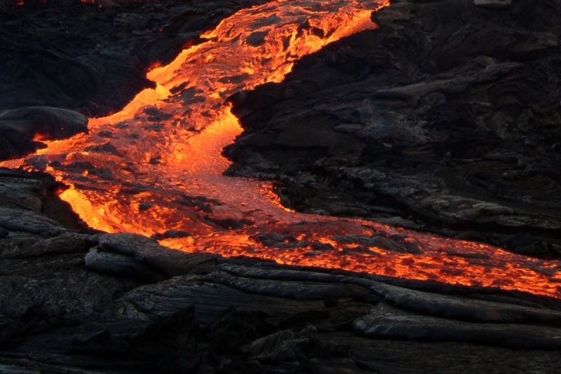Spettacolo di lava islandese, Islanda