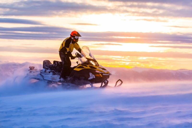 excursiones en moto de nieve, Islandia