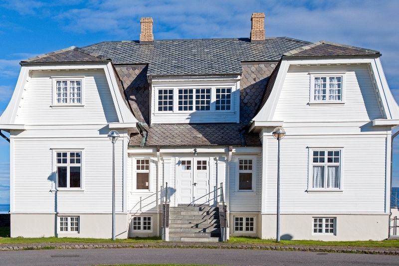 Höfdi-Haus, Reykjavik