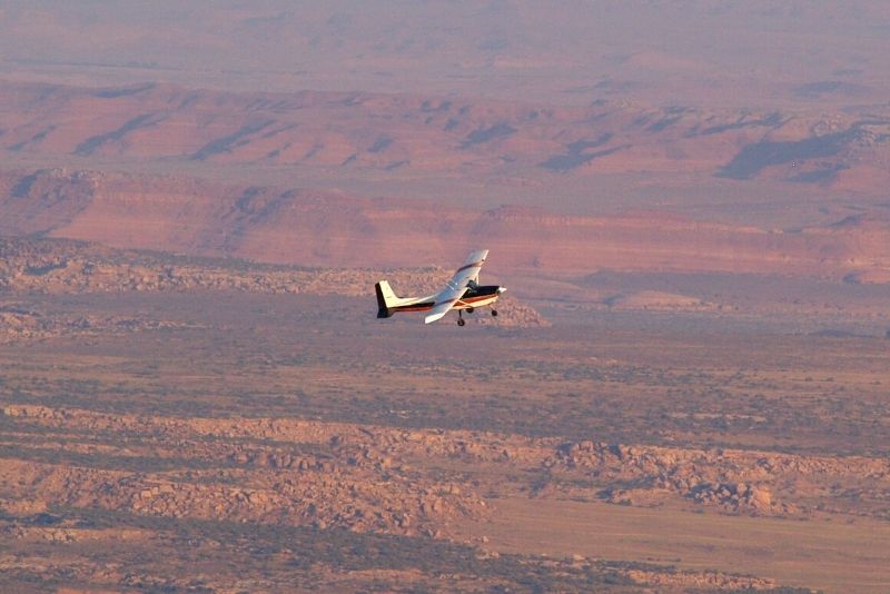 airplane tours in moab